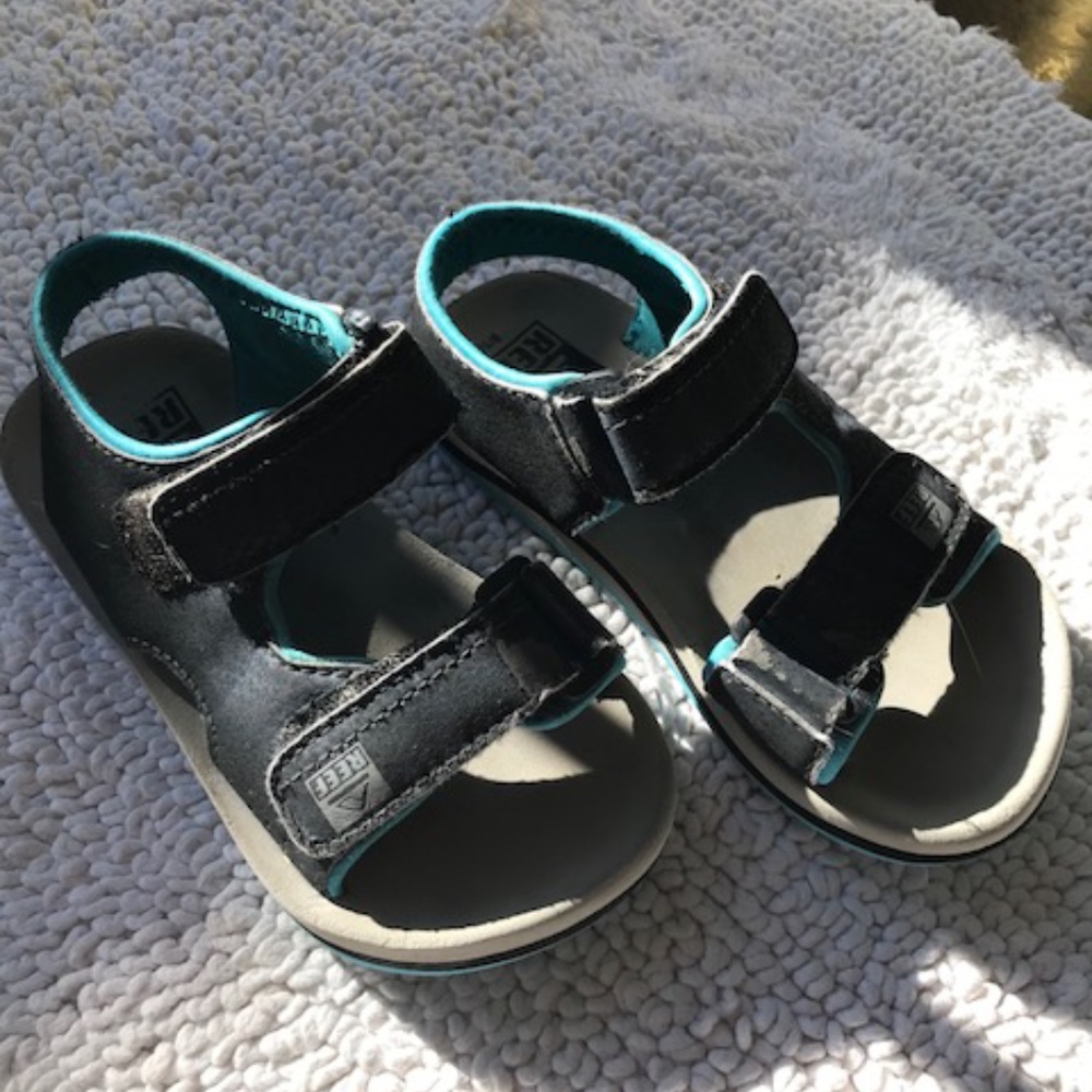 Kids Reef Velcro Sandal